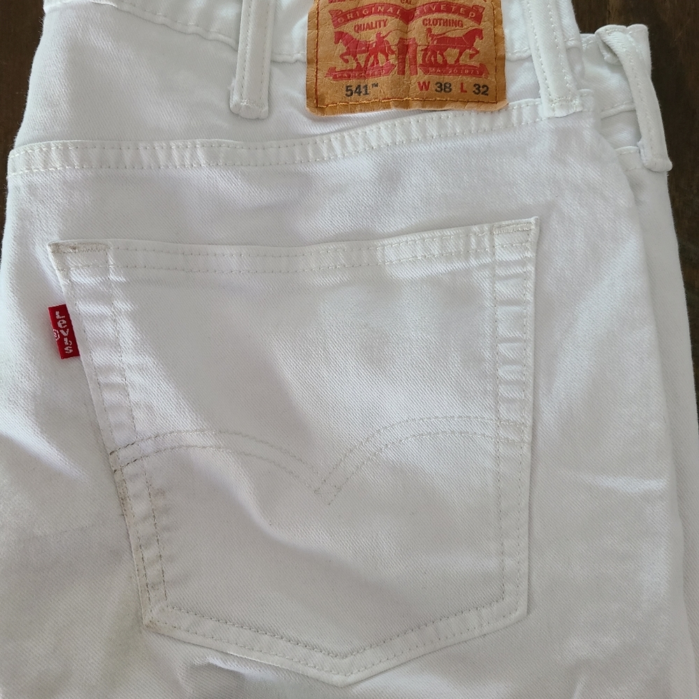 Levis 541 White Jeans W38xL32